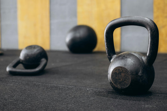 VirtuFit Kettlebell Pro – gietijzeren kettlebell met ergonomische grip voor krachttraining.