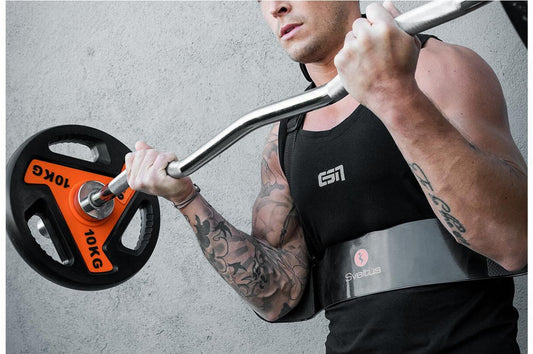 Arm blaster voor biceps – Effectieve spierisolatie met AJ-Sports, Tunturi en Sveltus modellen.