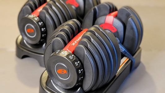Verstelbare dumbbellsets voor thuis – top 5 modellen vergeleken op gewicht, prijs en ruimtebesparing.