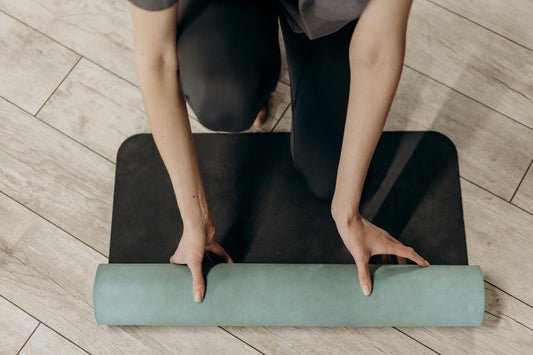 Liforme yoga mat blauw – yogamat met extra grip en uitlijning markeringen voor optimale houdingen.