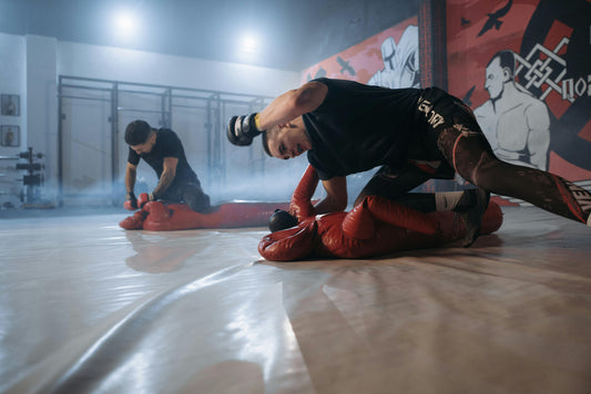 Grappling dummy MMA BJJ – Jandila dummy met verlengde armen en versterkte stiksels.
