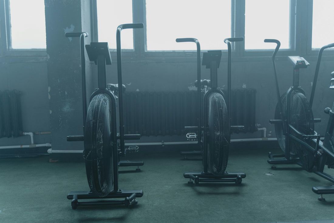 Airbike voor HIIT-training – De beste modellen voor vetverbranding en krachtopbouw.