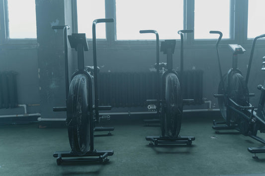 Airbike voor HIIT-training – De beste modellen voor vetverbranding en krachtopbouw.