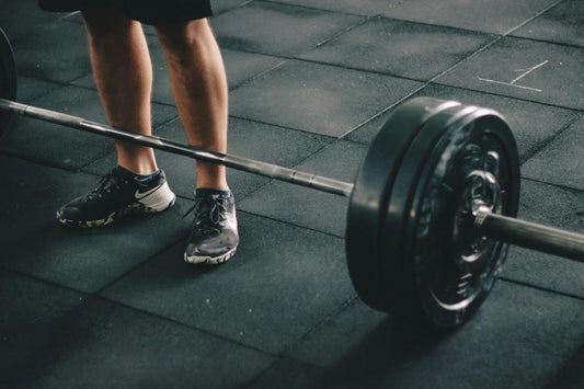 Puzzelmatten in thuisgym – veilige sportvloer voor krachttraining en fitness.